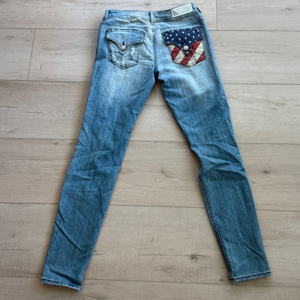Women's Dollhouse Distressed Jeans USA flag pocket SUPER CUTE size 9